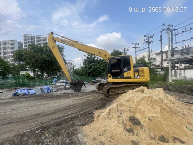 รถแม็คโครรับจ้างพญาไท
